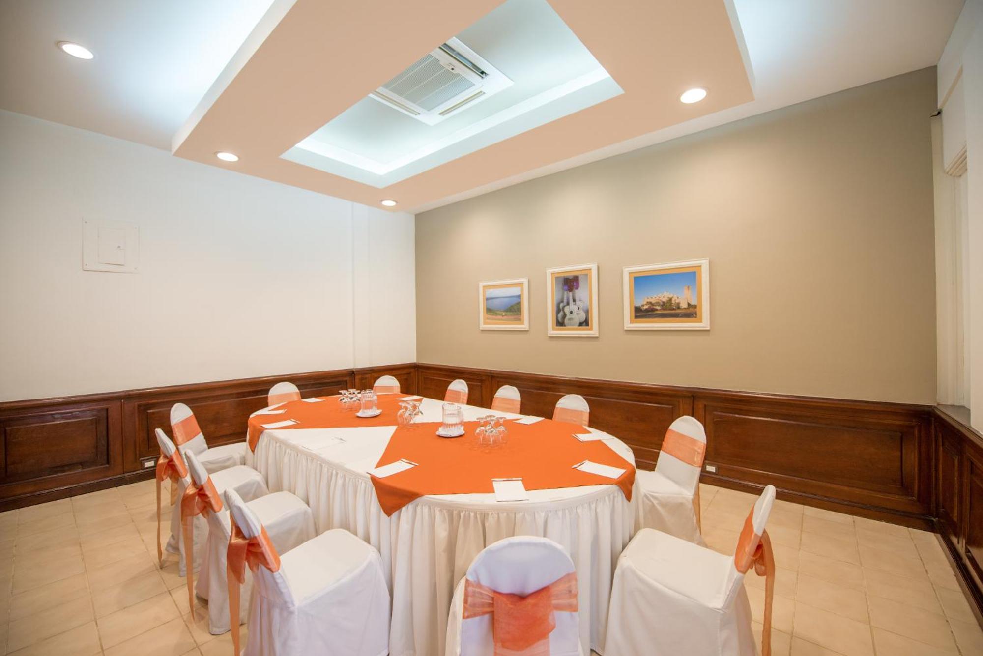 Hotel Globales Camino Real Манагуа Экстерьер фото