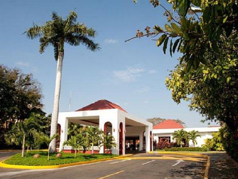 Hotel Globales Camino Real Манагуа Экстерьер фото