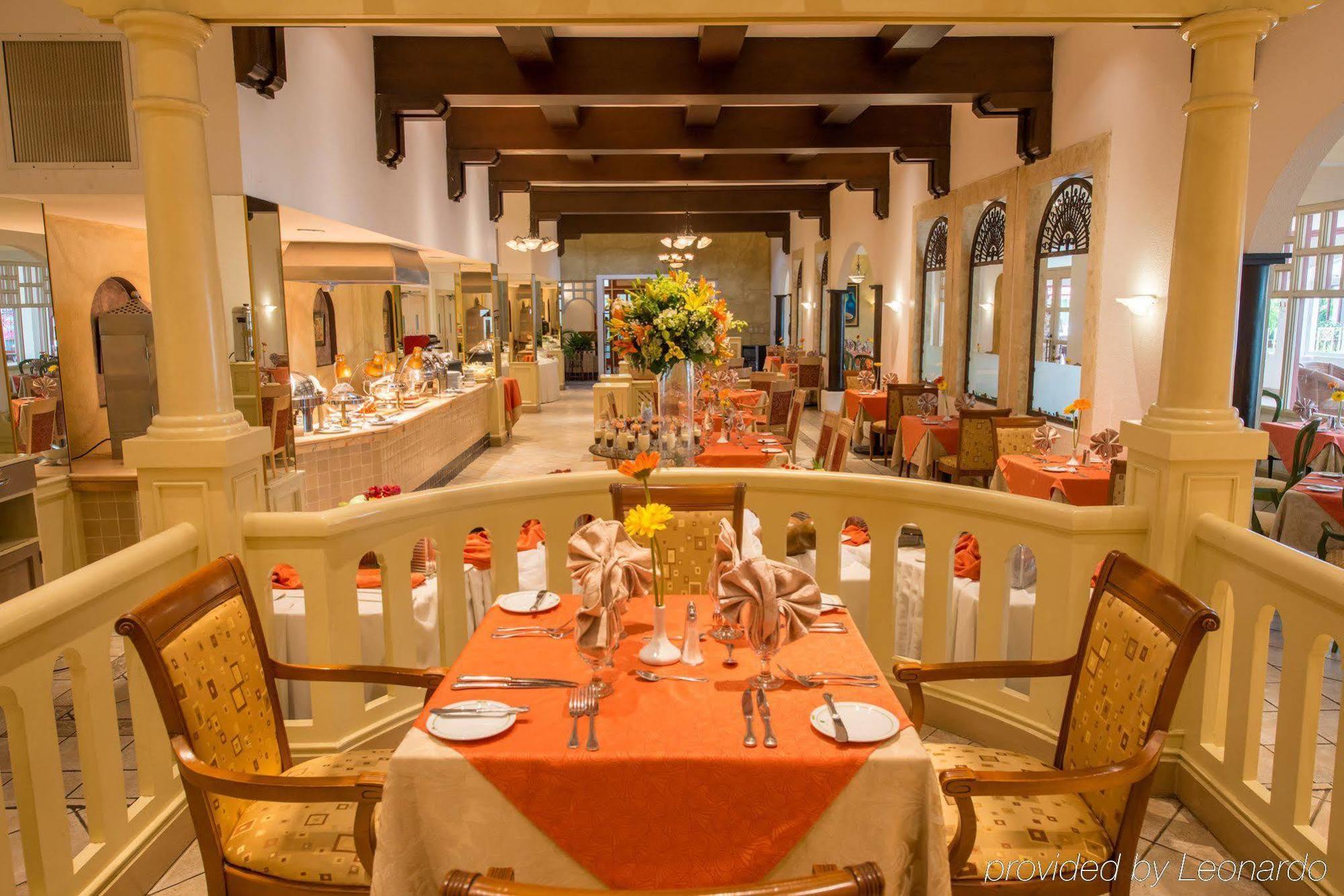 Hotel Globales Camino Real Манагуа Экстерьер фото